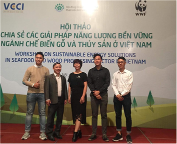 SINH VIÊN KHOA CÔNG NGHỆ NĂNG LƯỢNG THAM DỰ HỘI THẢO “CHIA SẺ CÁC GIẢI PHÁP NĂNG LƯỢNG BỀN VỮNG TRONG NGÀNH CHẾ BIẾN GỖ VÀ THỦY SẢN Ở VIỆT NAM”