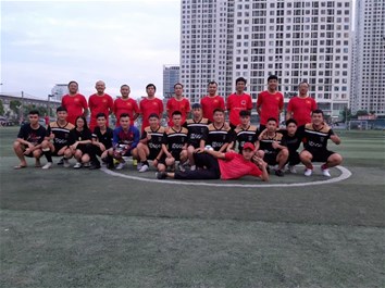 GIAO LƯU BÓNG ĐÁ THẦY TRÒ KHOA CÔNG NGHỆ NĂNG LƯỢNG